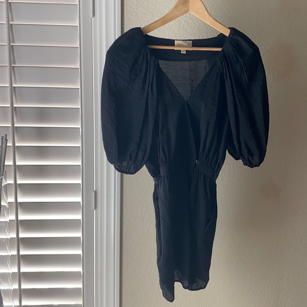 Puffed sleeve Elizabeth and James dress